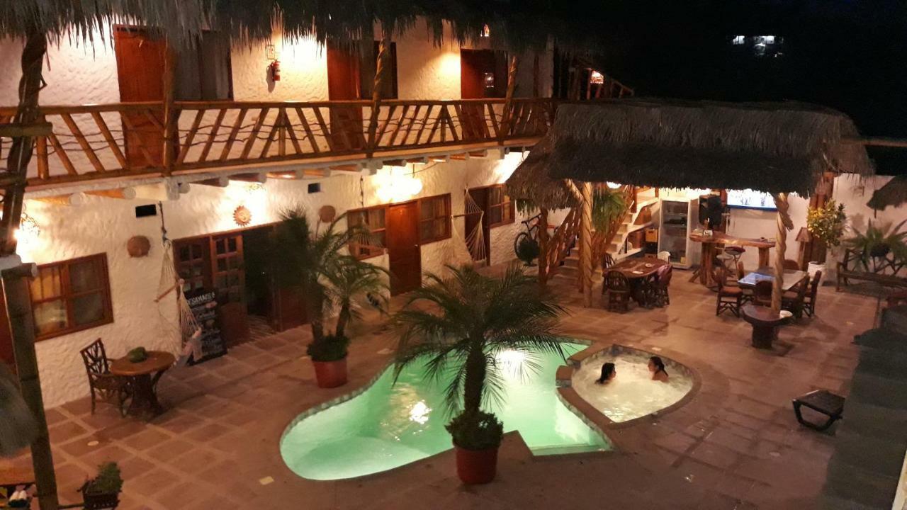 Weekendhostal Montañita Eksteriør bilde