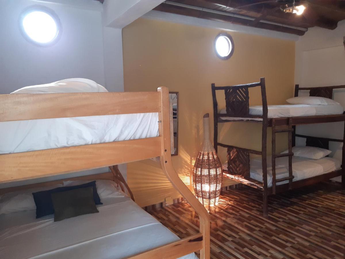 Weekendhostal Montañita Eksteriør bilde