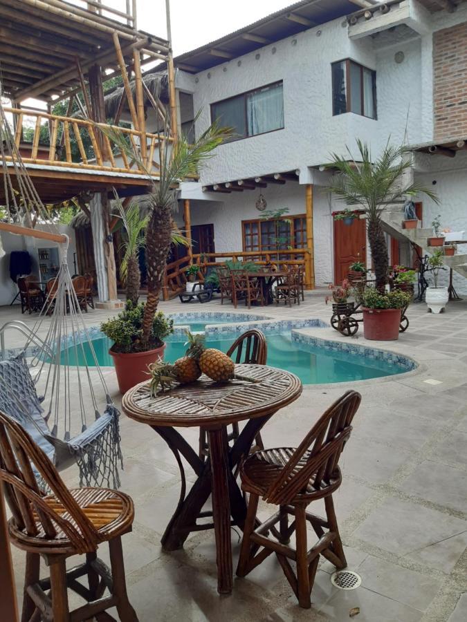 Weekendhostal Montañita Eksteriør bilde
